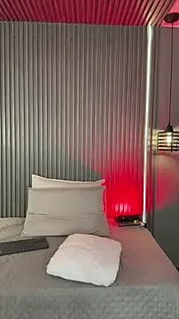 MiaPetit  online show from 03-03-26, 07:10