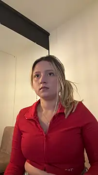 MiaPetit  online show from 12-21-25, 05:03