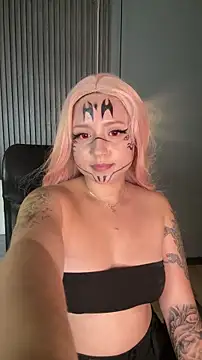 MiaPetit  online show from 11-01-25, 04:08