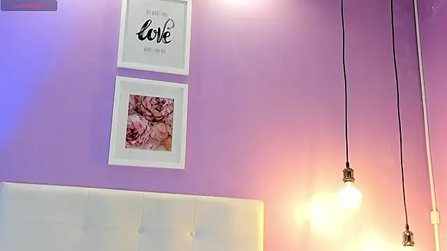 Charlotte11-11 online show from 06-06-26, 05:51