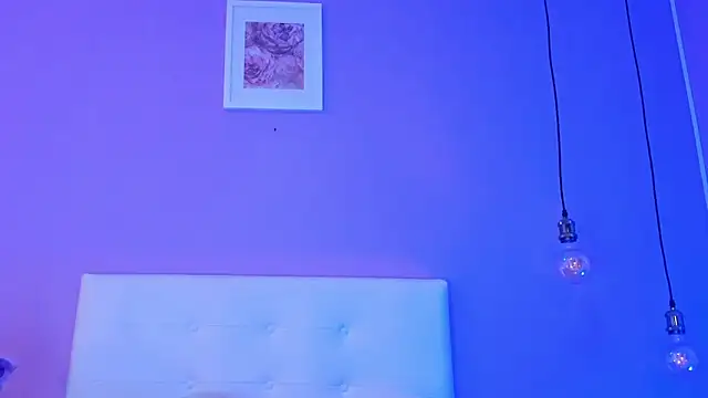 Charlotte11-11 online show from 02-04-26, 03:29