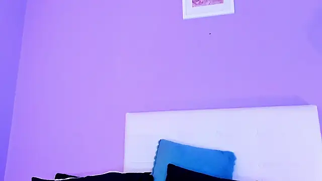 Charlotte11-11 online show from 11-21-25, 02:27