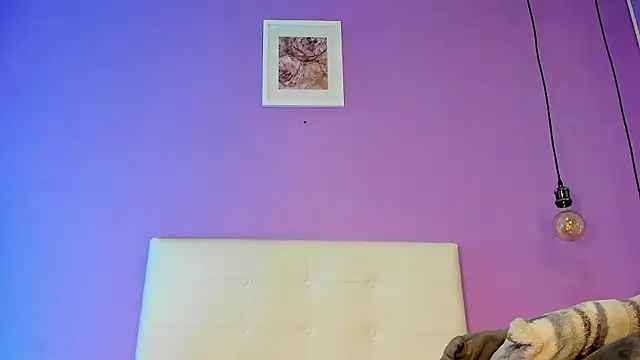 Charlotte11-11 online show from 01-12-26, 03:08