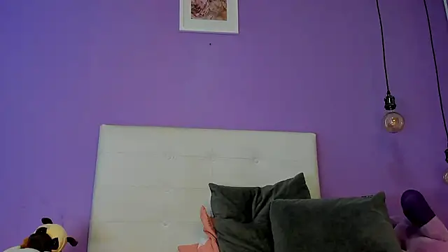 Charlotte11-11 online show from 01-13-26, 01:48