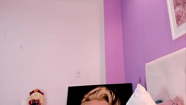 Charlotte11-11 online show from 04-13-26, 03:05