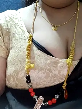 tamilthanushri online show from 12-14-25, 04:08