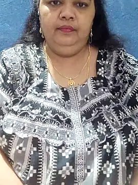 Snapshot of tamilthanushri chatting on 09-22-25, 06:52 tamilthanushri online show from 09-22-25, 06:52