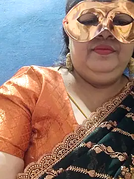 Snapshot of tamilthanushri chatting on 03-09-25, 06:43 tamilthanushri online show from 03-09-25, 06:43