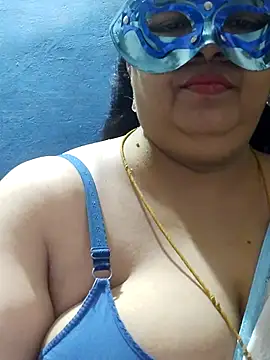Snapshot of tamilthanushri chatting on 03-18-25, 05:45 tamilthanushri online show from 03-18-25, 05:45