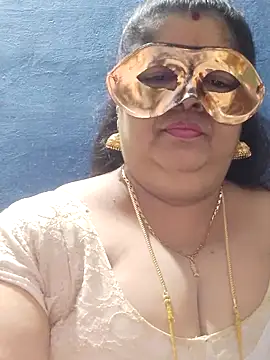 tamilthanushri online show from 10-28-25, 10:09