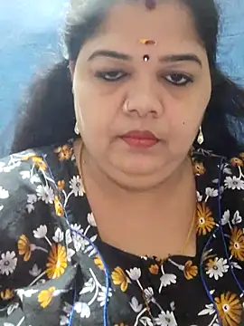 Snapshot of tamilthanushri chatting on 03-22-25, 06:00 tamilthanushri online show from 03-22-25, 06:00