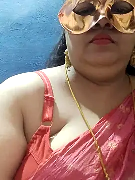 Snapshot of tamilthanushri chatting on 03-11-25, 08:31 tamilthanushri online show from 03-11-25, 08:31