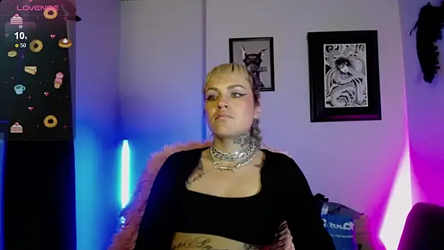 kim jeins11 online show from 10-18-25, 12:56