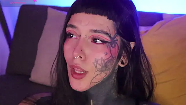 Snapshot of FairyFlexxxx chatting on 02-25-26, 11:48 FairyFlexxxx online show from 02-25-26, 11:48