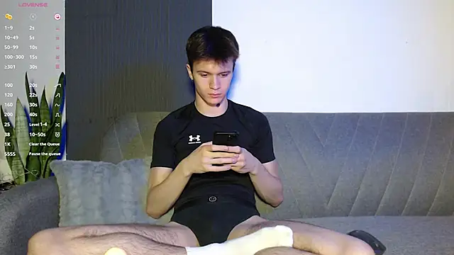  whitenight  online show from 12-08-24, 06:50