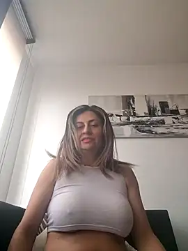 Latiinvenushot online show from 02-03-26, 04:12