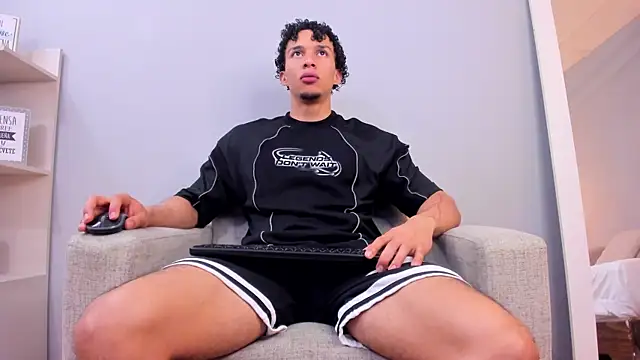 Dominick star online show from 12-01-25, 04:35