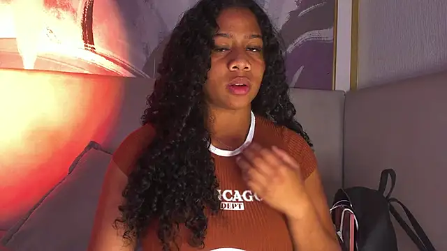 Sofi Fox  online show from 04-29-26, 03:11
