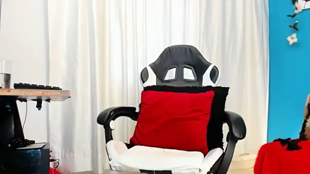 Bethanyjhonson online show from 12-16-24, 04:16