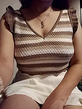 KITTEN-10 online show from 01-14-26, 02:59