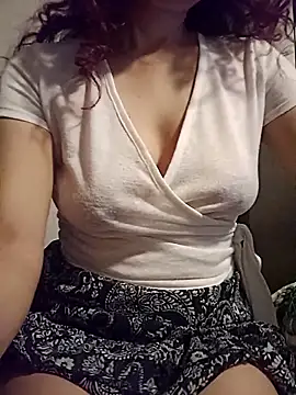 KITTEN-10 online show from 12-16-25, 03:00