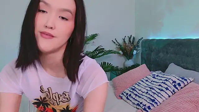 CarrieAmber online show from 05-07-26, 01:58