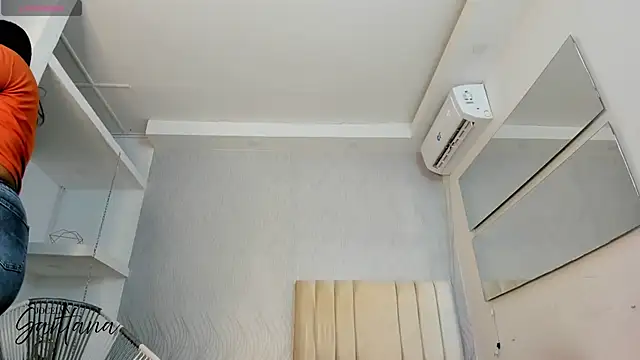 JOCELYN SANTANA1 online show from 09-22-25, 12:00