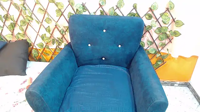 VickyJohnson1 online show from 03-16-25, 01:38