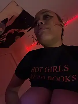 loveluna8 online show from 11-10-25, 09:58