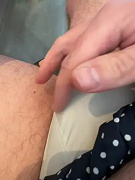 Snapshot of Voyeurpervert69 chatting on 02-25-26, 08:25 Voyeurpervert69 online show from 02-25-26, 08:25