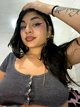 mysteriousgirl20 online show from 11-13-25, 04:11