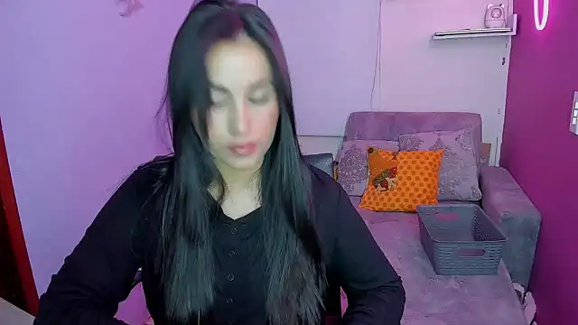  sulmatevans  online show from 12-18-25, 04:39