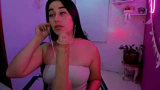  sulmatevans  online show from 04-06-26, 04:41