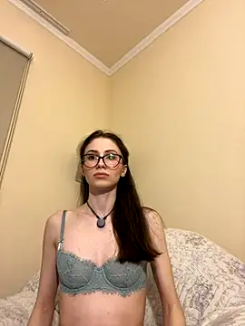 snowiie online show from 10-05-25, 05:47