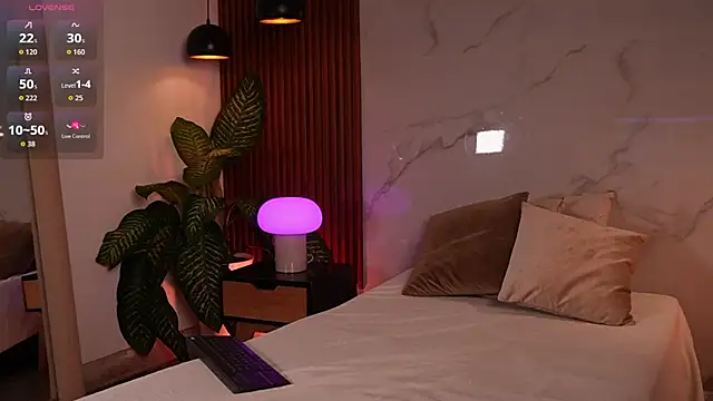 lexiee grey  online show from 05-09-26, 12:19