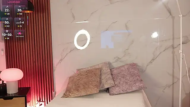 Snapshot of lexiee_grey_ chatting on 12-19-25, 11:56 lexiee grey online show from 12-19-25, 11:56