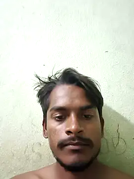 Snapshot of Vamshihyd chatting on 06-18-26, 04:01 Vamshihyd online show from 06-18-26, 04:01