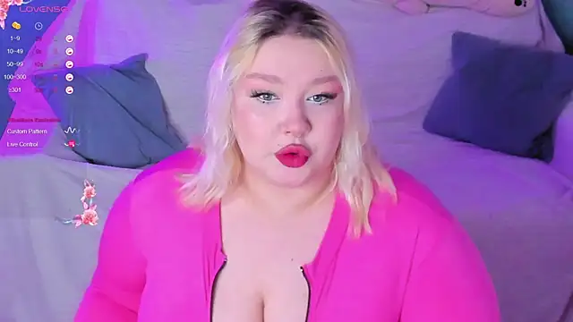 LilyBelll online show from 02-23-25, 06:34