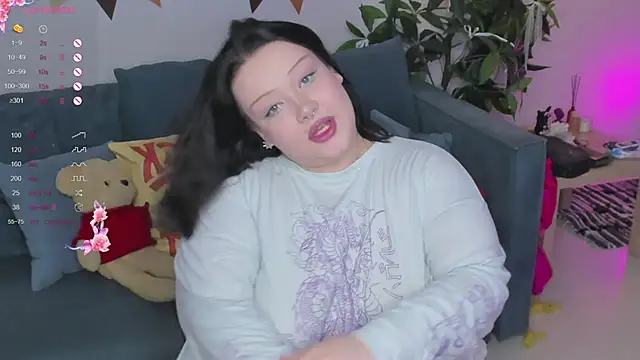 LilyBelll online show from 09-26-25, 12:01