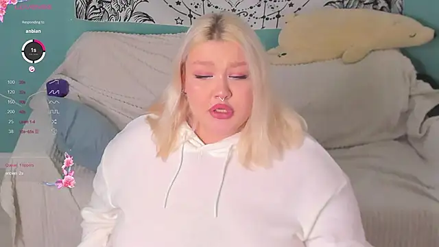 LilyBelll online show from 12-28-24, 09:30