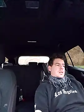 Titanhoott online show from 01-16-25, 08:11