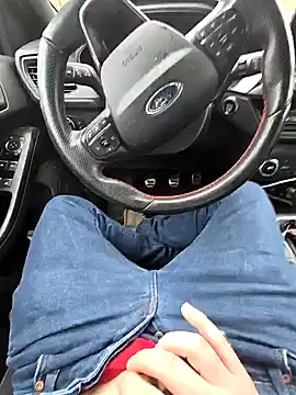 Titanhoott online show from 01-27-25, 11:11