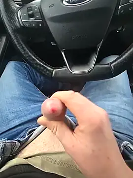 Titanhoott online show from 12-09-24, 08:22