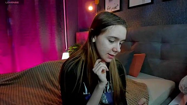 Lesi Moonie01 online show from 11-27-25, 08:59