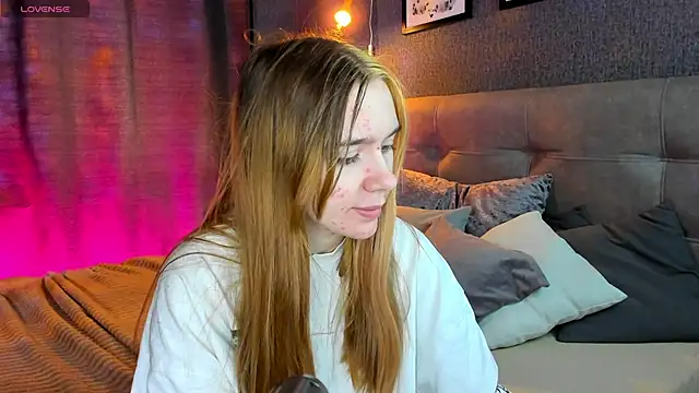 Lesi Moonie01 online show from 09-30-25, 06:19