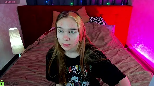 Lesi Moonie01 online show from 09-22-25, 07:03