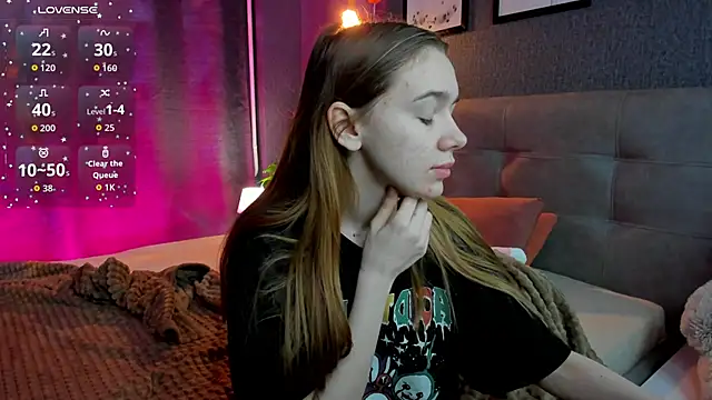 Lesi Moonie01 online show from 11-29-25, 09:20