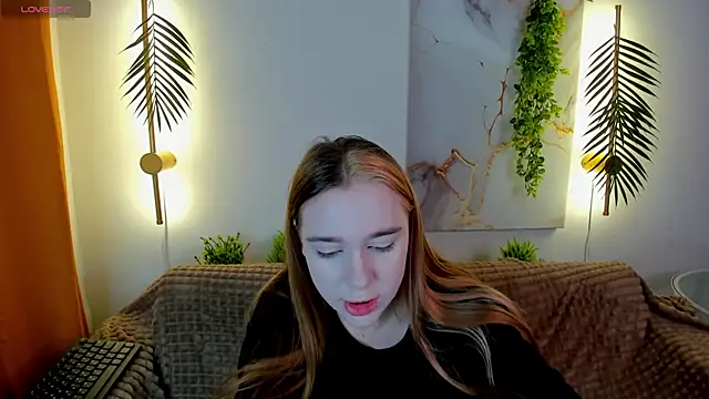 Lesi Moonie01 online show from 09-20-25, 07:24