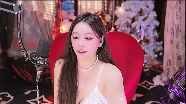 Snapshot of Missy_Nana21 chatting on 10-04-25, 03:57 Missy Nana21 online show from 10-04-25, 03:57