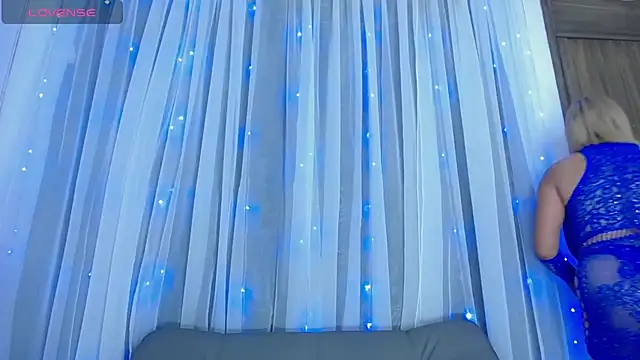 AdelyGinn online show from 03-16-25, 04:45